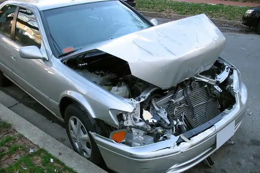 What To Expect During An Auto Collision Repair in Glendale, AZ